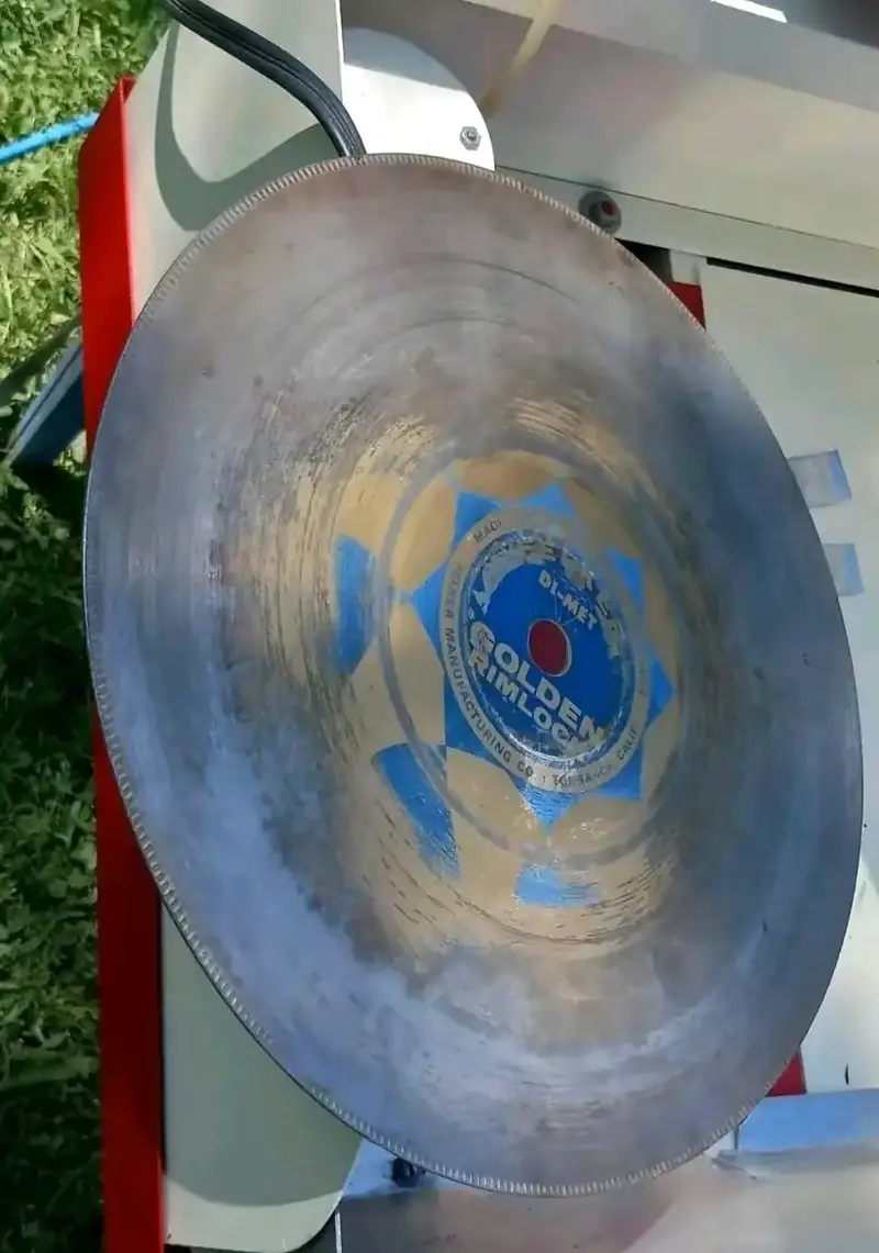 RockMaster 14″ Lapidary Drop Saw – Ultimate Cutting Power! - Image 6
